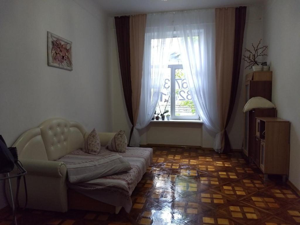 Apartment On Franka Ивано-Франкивск Екстериор снимка