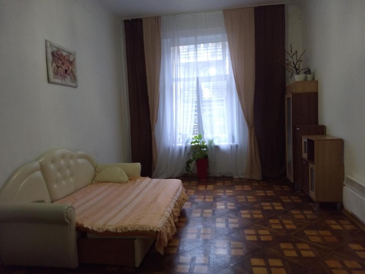 Apartment On Franka Ивано-Франкивск Екстериор снимка