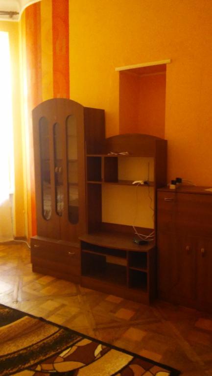 Apartment On Franka Ивано-Франкивск Екстериор снимка